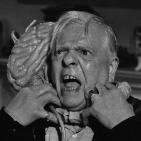 Faceless fiend sucks out your&nbsp;brain!