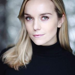 Florence leaves the ‘wedmin’ to talk about playing an on-stage beauty and an on-screen&nbsp;psychopath